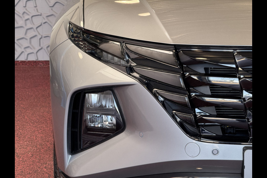 Hyundai Tucson 1.6 T-GDI PHEV 265PK 19''LMV 4WD LED STUUR/STOEL VERW. NAVI ELEK.KLEP 03/2024 PHEV PLUG IN HYBRID 4X4 AWD