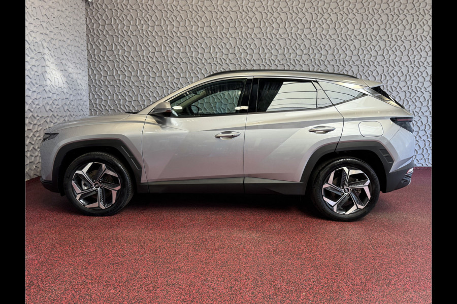 Hyundai Tucson 1.6 T-GDI PHEV 265PK 19''LMV 4WD LED STUUR/STOEL VERW. NAVI ELEK.KLEP 03/2024 PHEV PLUG IN HYBRID 4X4 AWD