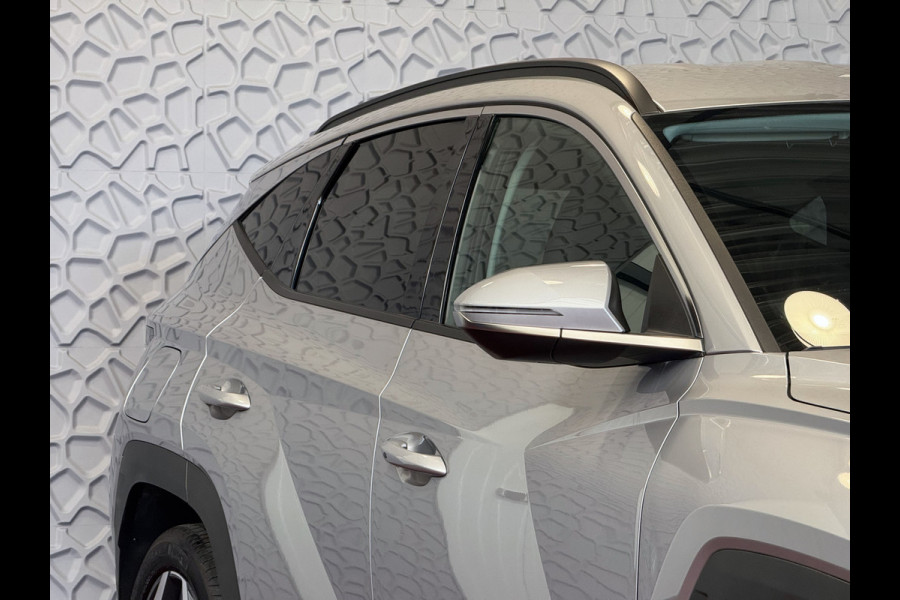 Hyundai Tucson 1.6 T-GDI PHEV 265PK 19''LMV 4WD LED STUUR/STOEL VERW. NAVI ELEK.KLEP 03/2024 PHEV PLUG IN HYBRID 4X4 AWD