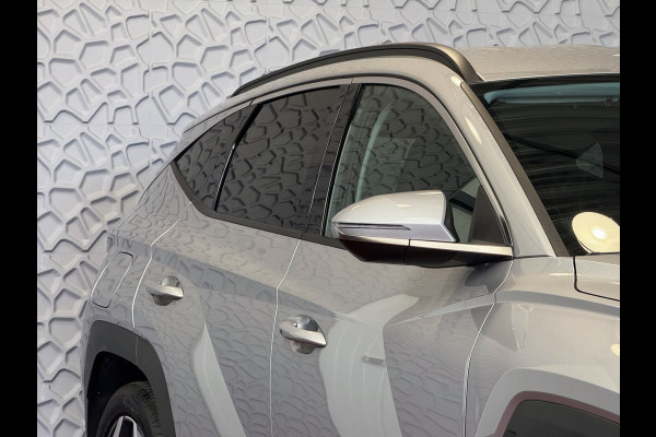 Hyundai Tucson 1.6 T-GDI PHEV 265PK 19''LMV 4WD LED STUUR/STOEL VERW. NAVI ELEK.KLEP 03/2024 PHEV PLUG IN HYBRID 4X4 AWD