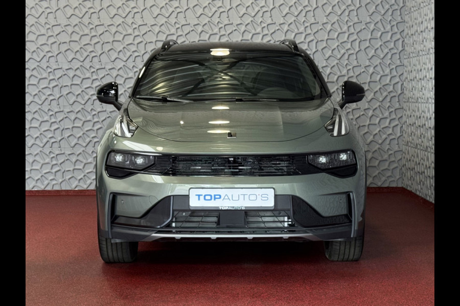 Lynk & Co 01 MORE 276PK NIEUWSTE MODEL HARMAN KARDON LEDER PANO. 15'4 INCH NAVI 360.CAM 20''LMV  ELEK.STOEL/GEHEUGEN STUUR.VERW MINERAL GREEN 07/25 4 JAAR FABRIEKSGARANTIE