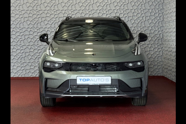 Lynk & Co 01 MORE 276PK NIEUWSTE MODEL HARMAN KARDON LEDER PANO. 15'4 INCH NAVI 360.CAM 20''LMV  ELEK.STOEL/GEHEUGEN STUUR.VERW MINERAL GREEN 07/25 4 JAAR FABRIEKSGARANTIE