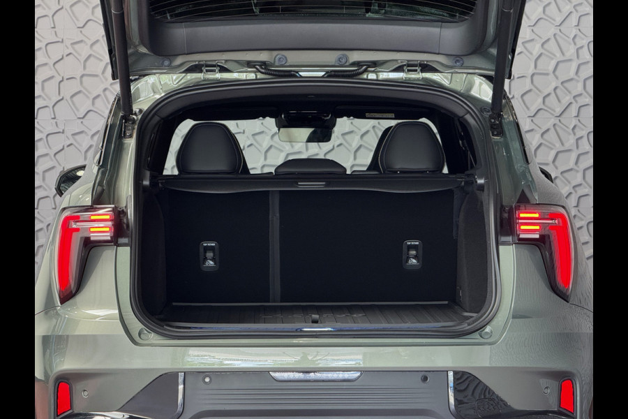 Lynk & Co 01 MORE 276PK NIEUWSTE MODEL HARMAN KARDON LEDER PANO. 15'4 INCH NAVI 360.CAM 20''LMV  ELEK.STOEL/GEHEUGEN STUUR.VERW MINERAL GREEN 07/25 4 JAAR FABRIEKSGARANTIE