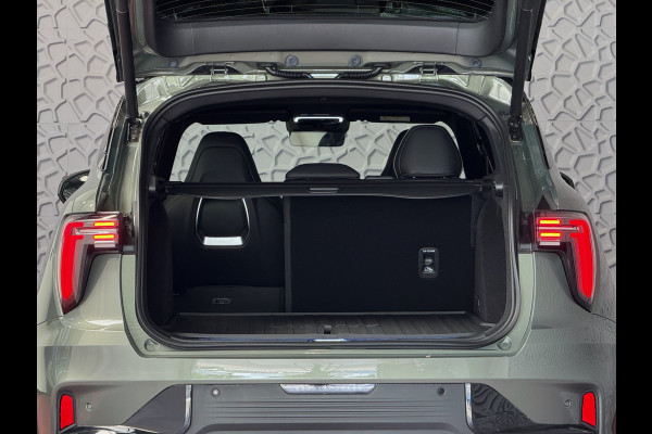Lynk & Co 01 MORE 276PK NIEUWSTE MODEL HARMAN KARDON LEDER PANO. 15'4 INCH NAVI 360.CAM 20''LMV  ELEK.STOEL/GEHEUGEN STUUR.VERW MINERAL GREEN 07/25 4 JAAR FABRIEKSGARANTIE