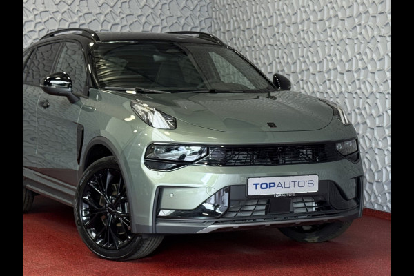 Lynk & Co 01 MORE 276PK NIEUWSTE MODEL HARMAN KARDON LEDER PANO. 15'4 INCH NAVI 360.CAM 20''LMV  ELEK.STOEL/GEHEUGEN STUUR.VERW MINERAL GREEN 07/25 4 JAAR FABRIEKSGARANTIE