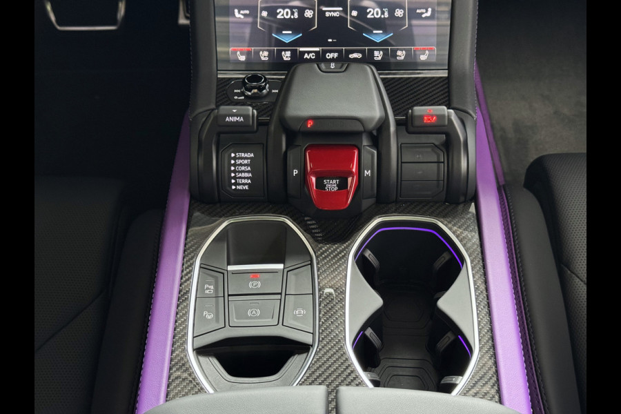 Lamborghini Urus 4.0 V8 HYBRID SE 800 PK ALLE OPTIES/CARBON PACK /AD PERSONAM/VIOLA MITHRAS/ PANO / MASSAGE