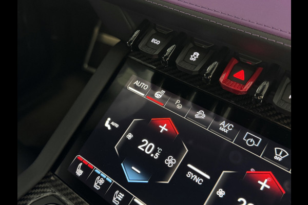 Lamborghini Urus 4.0 V8 HYBRID SE 800 PK ALLE OPTIES/CARBON PACK /AD PERSONAM/VIOLA MITHRAS/ PANO / MASSAGE