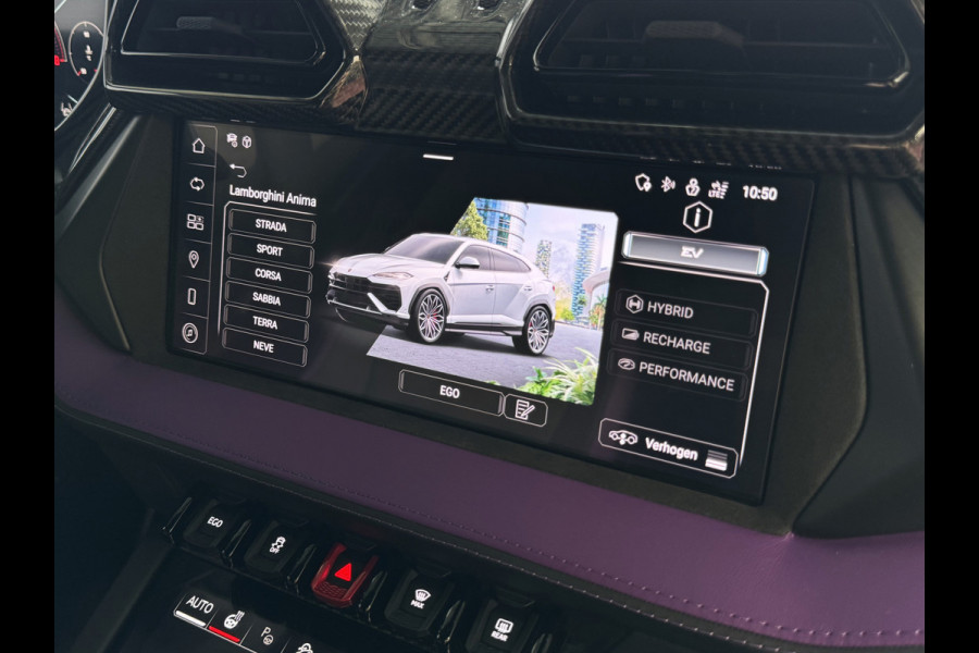 Lamborghini Urus 4.0 V8 HYBRID SE 800 PK ALLE OPTIES/CARBON PACK /AD PERSONAM/VIOLA MITHRAS/ PANO / MASSAGE
