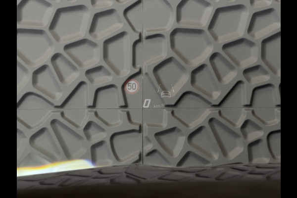 Lamborghini Urus 4.0 V8 HYBRID SE 800 PK ALLE OPTIES/CARBON PACK /AD PERSONAM/VIOLA MITHRAS/ PANO / MASSAGE