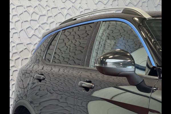 Lynk & Co 01 ✅ NIEUWE AUTO ✅ / STUUR/STOEL VERW. 1.5 261 PK ZWARTE HEMEL 360CAM 4 JAAR GARANTIE PHEV Plug-in Hybrid