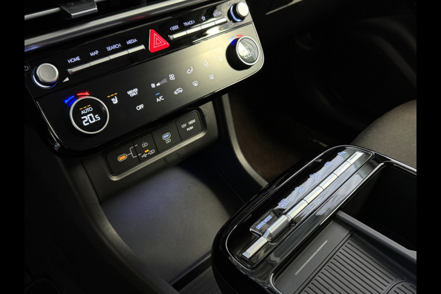 Hyundai Tucson 1.6 T-GDI PHEV MET PANORAMA GLOEDNIEUW 252PK CAMERA CARPLAY STOELVERW. V+A PLUG IN HYBRIDE - 5 JAAR GARANTIE