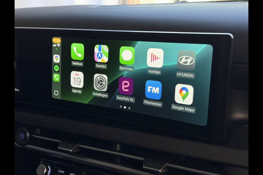 Hyundai Tucson 1.6 T-GDI PHEV MET PANORAMA GLOEDNIEUW 252PK CAMERA CARPLAY STOELVERW. V+A PLUG IN HYBRIDE - 5 JAAR GARANTIE