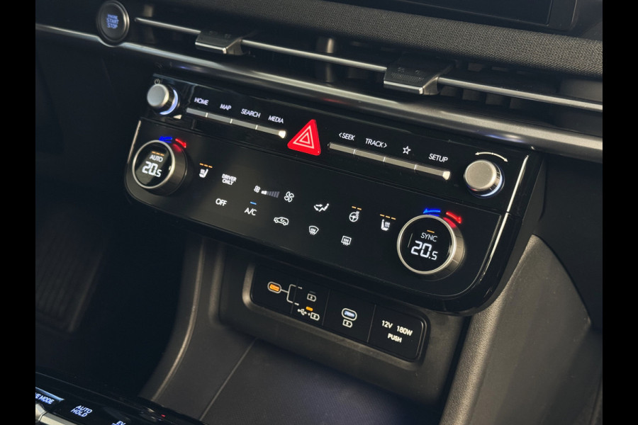 Hyundai Tucson 1.6 T-GDI PHEV MET PANORAMA GLOEDNIEUW 252PK CAMERA CARPLAY STOELVERW. V+A PLUG IN HYBRIDE - 5 JAAR GARANTIE