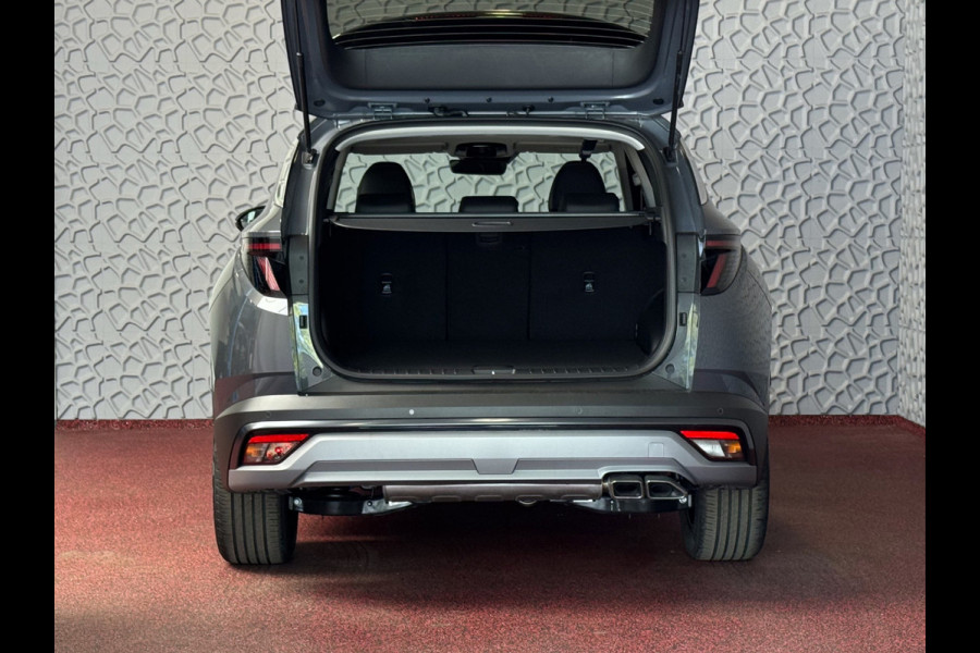 Hyundai Tucson 1.6 T-GDI PHEV MET PANORAMA GLOEDNIEUW 252PK CAMERA CARPLAY STOELVERW. V+A PLUG IN HYBRIDE - 5 JAAR GARANTIE