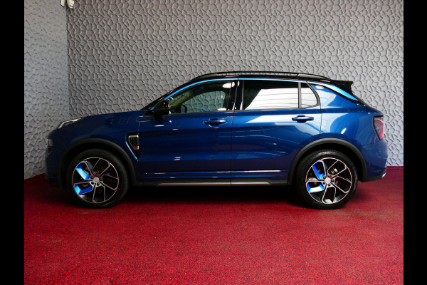 Lynk & Co 01 1.5 261 PK 360.CAM 3990 KM!PANORAMA CARPLAY PHEV 2023 4 JAAR GARANTIE Plug-in Hybrid PHEV