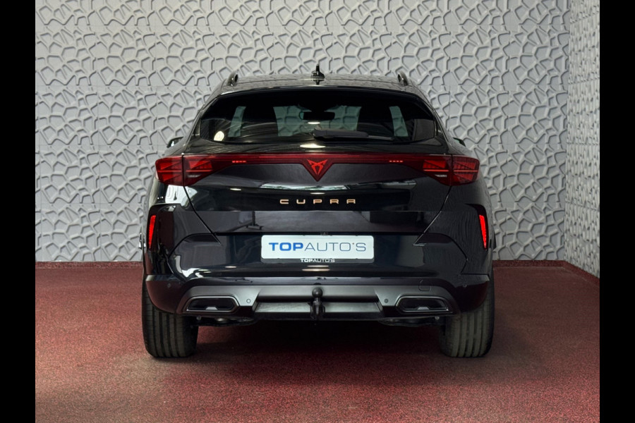 CUPRA Formentor ✅NW MODEL✅ 1.5 eTSI 150 MHEV CAMERA ELEK.TREKHAAK  STOEL/STUUR ELEK.KLEP VERW. LED LEER CARPLAY ZWARTE.HEMEL 10/2024