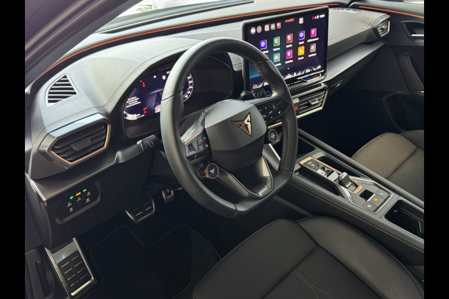 CUPRA Formentor ✅NW MODEL✅ 1.5 eTSI 150 MHEV CAMERA ELEK.TREKHAAK  STOEL/STUUR ELEK.KLEP VERW. LED LEER CARPLAY ZWARTE.HEMEL 10/2024