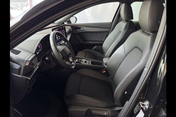CUPRA Formentor ✅NW MODEL✅ 1.5 eTSI 150 MHEV CAMERA ELEK.TREKHAAK  STOEL/STUUR ELEK.KLEP VERW. LED LEER CARPLAY ZWARTE.HEMEL 10/2024