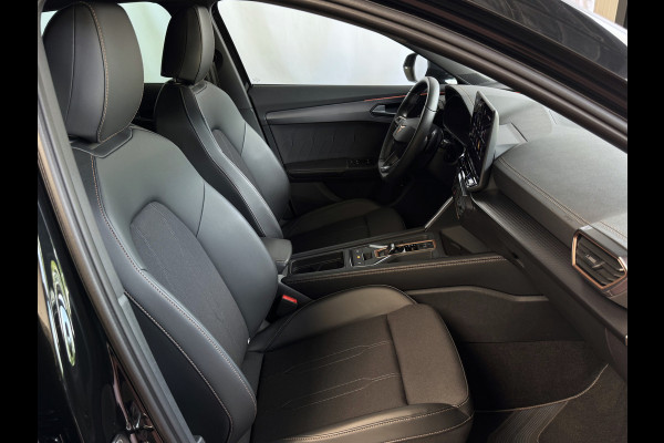 CUPRA Formentor ✅NW MODEL✅ 1.5 eTSI 150 MHEV CAMERA ELEK.TREKHAAK  STOEL/STUUR ELEK.KLEP VERW. LED LEER CARPLAY ZWARTE.HEMEL 10/2024