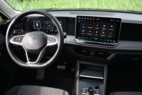 Volkswagen Tiguan 1.5 eTSI DSG LIFE EDITION CAMERA/TREKHAAK/IQ-LIGHT***