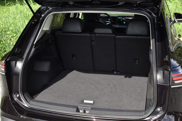 Volkswagen Tiguan 1.5 eTSI DSG LIFE EDITION CAMERA/TREKHAAK/IQ-LIGHT***