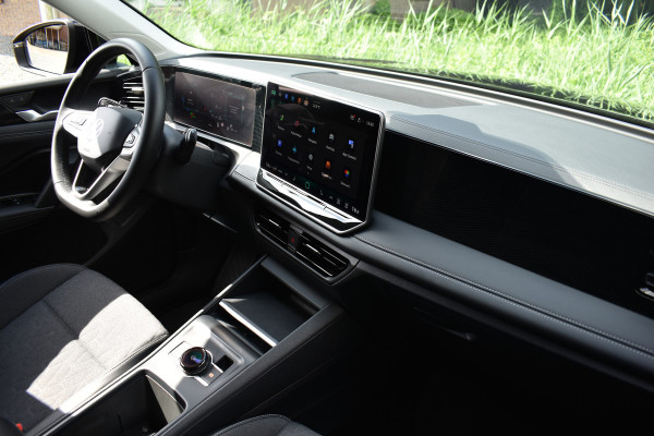 Volkswagen Tiguan 1.5 eTSI DSG LIFE EDITION CAMERA/TREKHAAK/IQ-LIGHT***