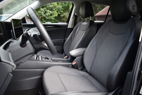 Volkswagen Tiguan 1.5 eTSI DSG LIFE EDITION CAMERA/TREKHAAK/IQ-LIGHT***