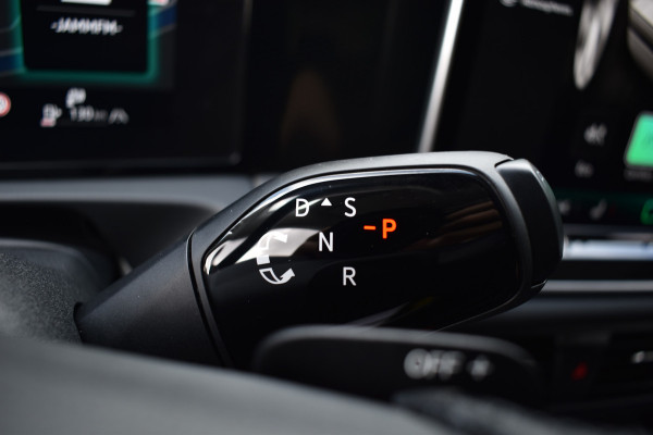 Volkswagen Tiguan 1.5 eTSI DSG LIFE EDITION CAMERA/TREKHAAK/IQ-LIGHT***
