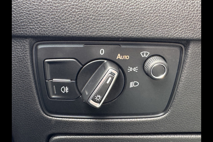Volkswagen Passat Variant GTE TSI 218PK DSG PHEV BUSINESS LEDER/HEAD-UP/VIRTUAL