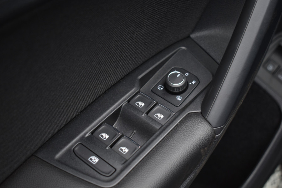 Volkswagen Tiguan 245PK DSG eHybrid ELEGANCE VIRTUAL/NAVI/IQ-LIGHT