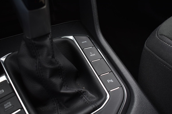 Volkswagen Tiguan 245PK DSG eHybrid ELEGANCE VIRTUAL/NAVI/IQ-LIGHT