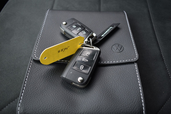 Volkswagen Tiguan 245PK DSG eHybrid ELEGANCE VIRTUAL/NAVI/IQ-LIGHT