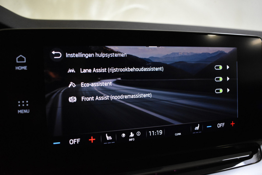 Škoda Octavia Combi TSI iV 204PK DSG HYBRID PHEV BUSINESS EDITION VIRTUAL/NAVI/CAMERA***