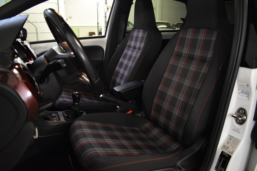 Volkswagen up! 1.0 TSI 115PK GTI-SPORT BEATS/CAMERA/PANORAMADAK