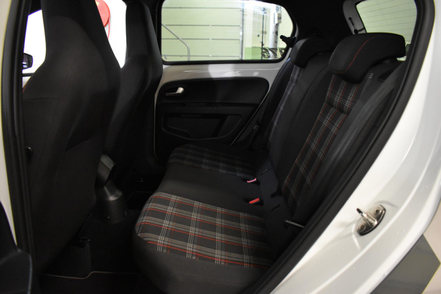 Volkswagen up! 1.0 TSI 115PK GTI-SPORT BEATS/CAMERA/PANORAMADAK