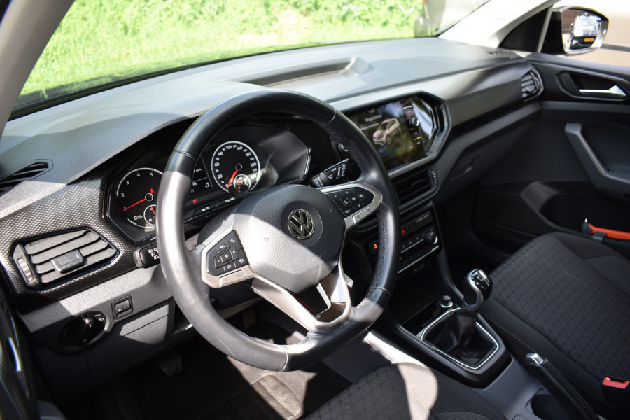 Volkswagen T-Cross 1.0 TSI LIFE CARPLAY/ACC/NAVI