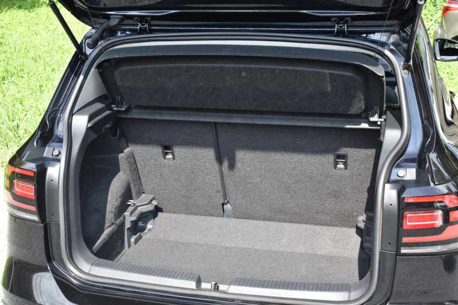 Volkswagen T-Cross 1.0 TSI LIFE CARPLAY/ACC/NAVI