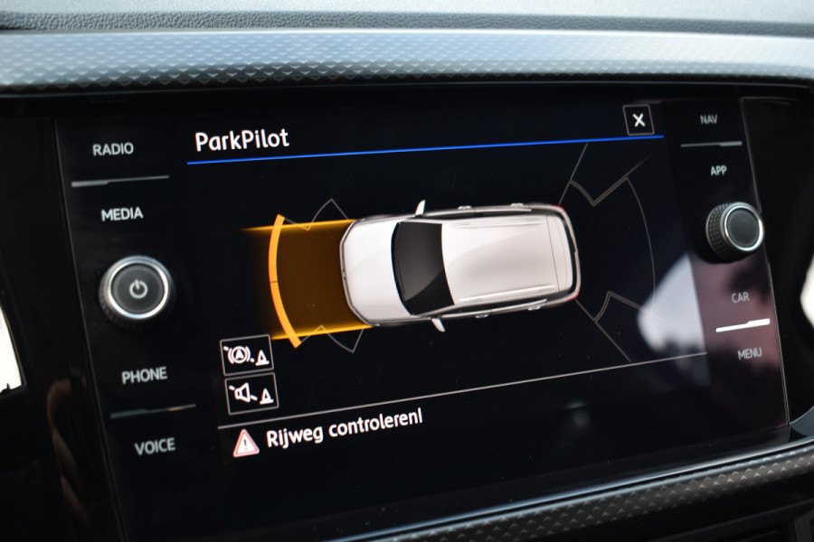 Volkswagen T-Cross 1.0 TSI LIFE CARPLAY/ACC/NAVI
