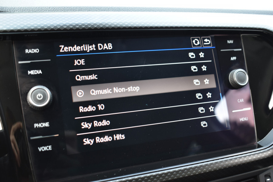 Volkswagen T-Cross 1.0 TSI LIFE CARPLAY/ACC/NAVI