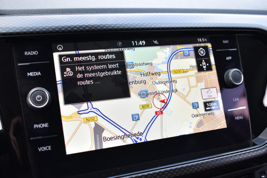 Volkswagen T-Cross 1.0 TSI LIFE CARPLAY/ACC/NAVI