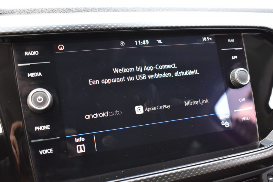 Volkswagen T-Cross 1.0 TSI LIFE CARPLAY/ACC/NAVI