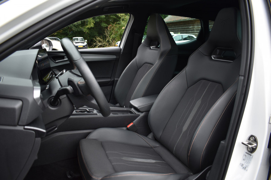 CUPRA Leon 2.0 TSI VZ 300PK DSG PERFORMANCE CAMERA/BEATS/PANORAMADAK***