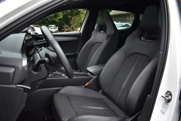 CUPRA Leon 2.0 TSI VZ 300PK DSG PERFORMANCE CAMERA/BEATS/PANORAMADAK***