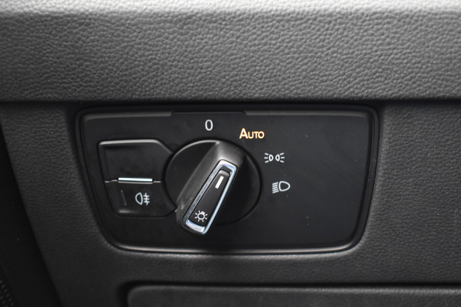 Volkswagen Passat Variant 218PK DSG HYBRID GTE BUSINESS TREKHAAK/NAVI/CAMERA