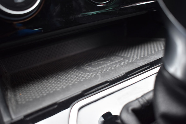 Volkswagen Passat Variant 218PK DSG HYBRID GTE BUSINESS TREKHAAK/NAVI/CAMERA