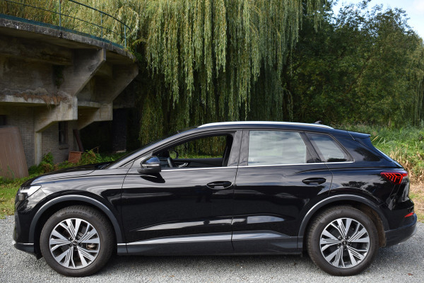 Audi Q4 e-tron 35 ADVANCED EDITION 55 KWH*** CARPLAY/PDC/ELEKTR.KLEP***