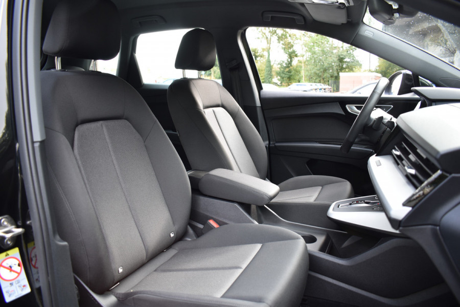Audi Q4 e-tron 35 ADVANCED EDITION 55 KWH*** CARPLAY/PDC/ELEKTR.KLEP***