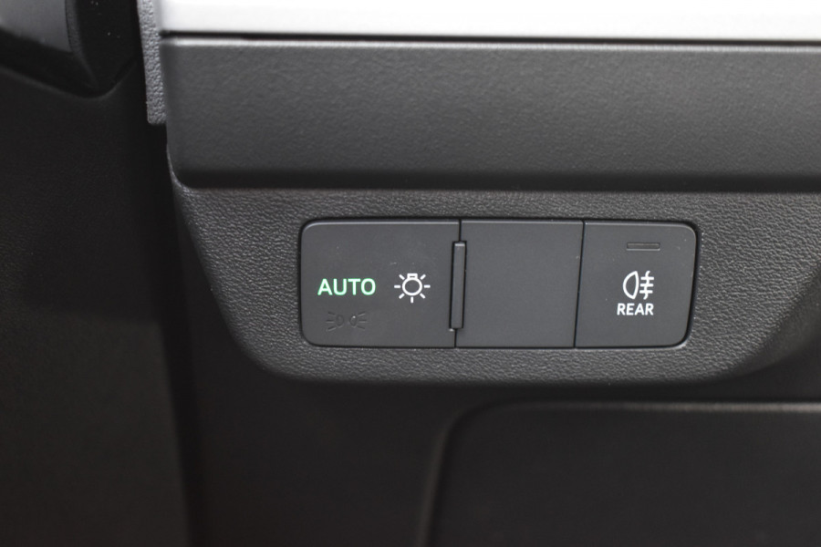 Audi Q4 e-tron 35 ADVANCED EDITION 55 KWH*** CARPLAY/PDC/ELEKTR.KLEP***