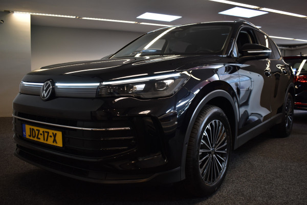 Volkswagen Tiguan 1.5 eTSI LIFE DSG IQ-LIGHT/NAVI/TREKHAAK***