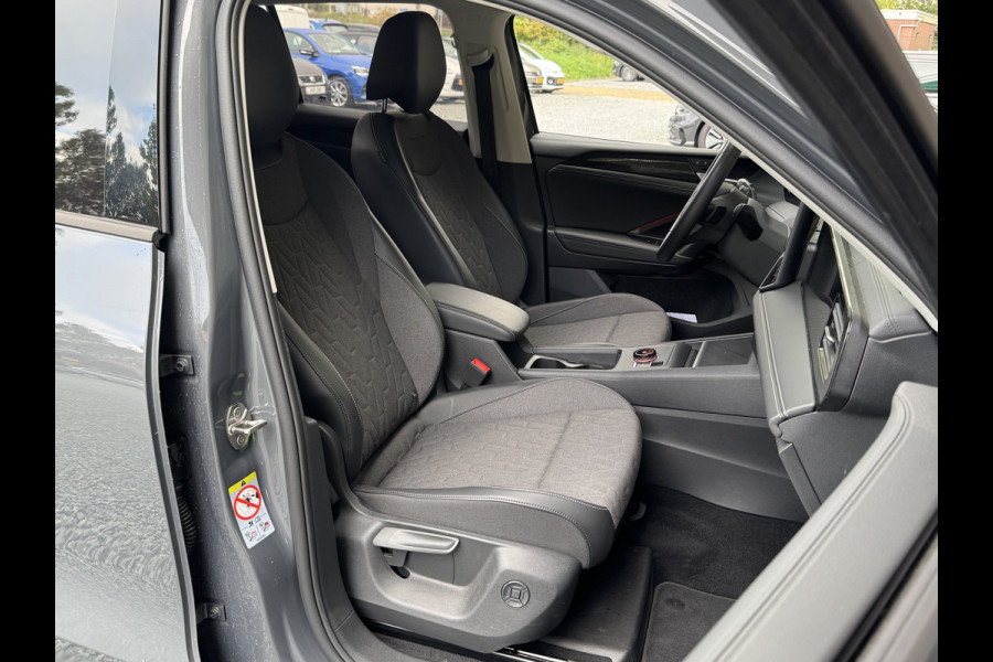 Volkswagen Tiguan 1.5 eTSI DSG LIFE EDITION IQ-LIGHT/NAVI/TREKHAAK***